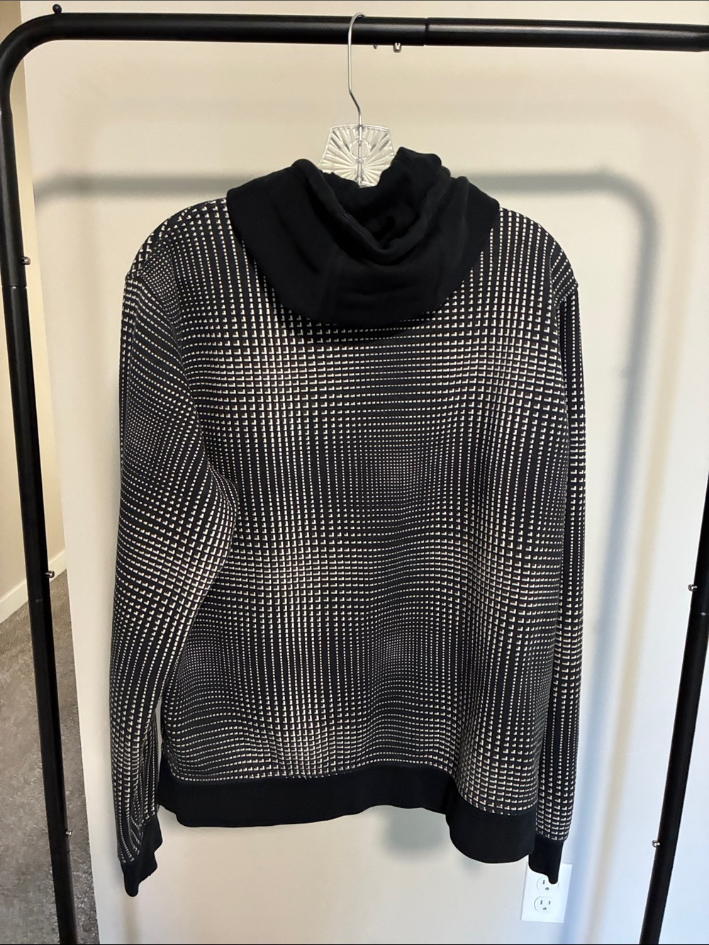 Nike Black & White Patterned Full-Zip Hoodie Jacket - Picture 2 of 4